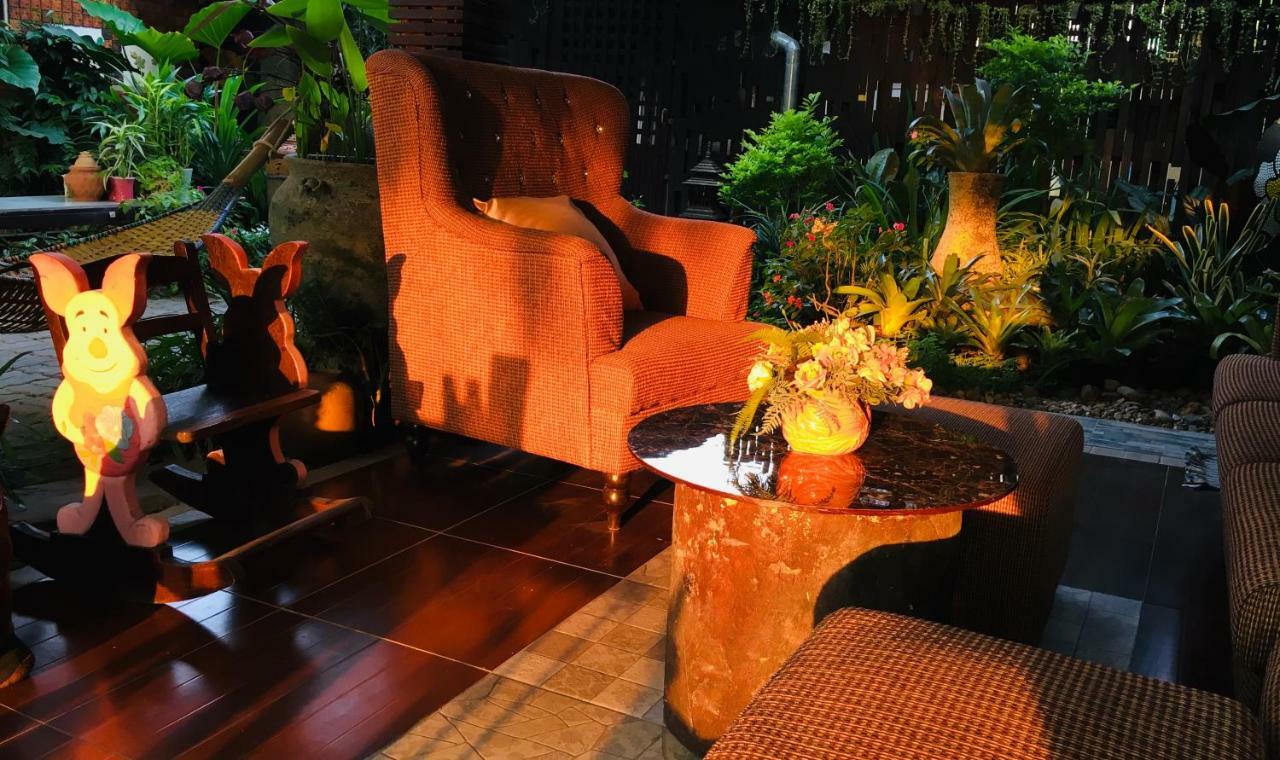 Wiang Kum Kam Resort Чиангмай Экстерьер фото
